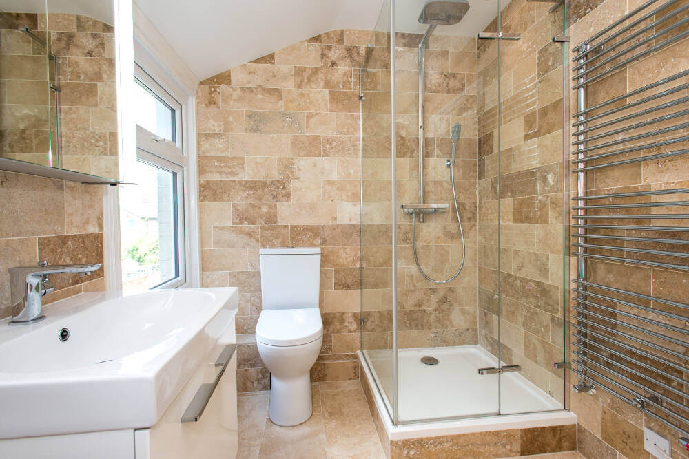 Choose Platinum Plumbers for exceptional bathrooms fitted for exceptional value (4)